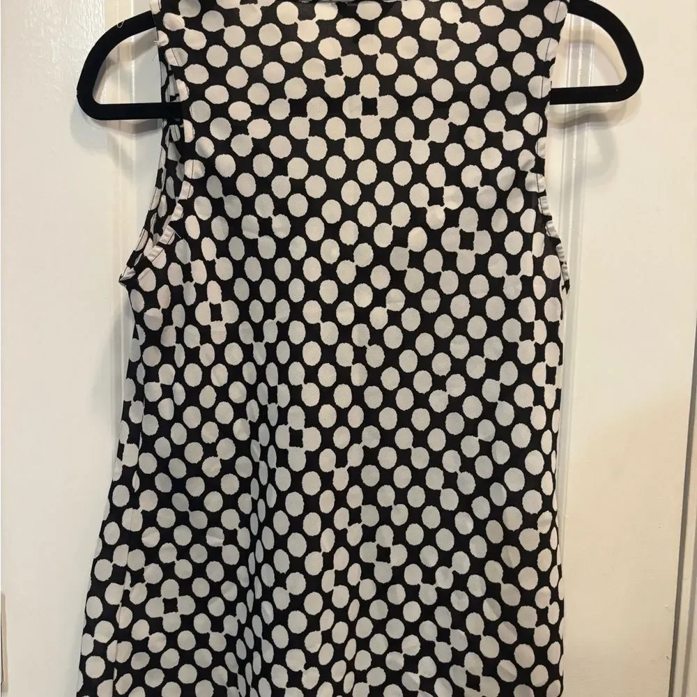 Banana Republic Black & White Polka Dot Pleated Shoulder Blouse PL - Picture 7 of 8